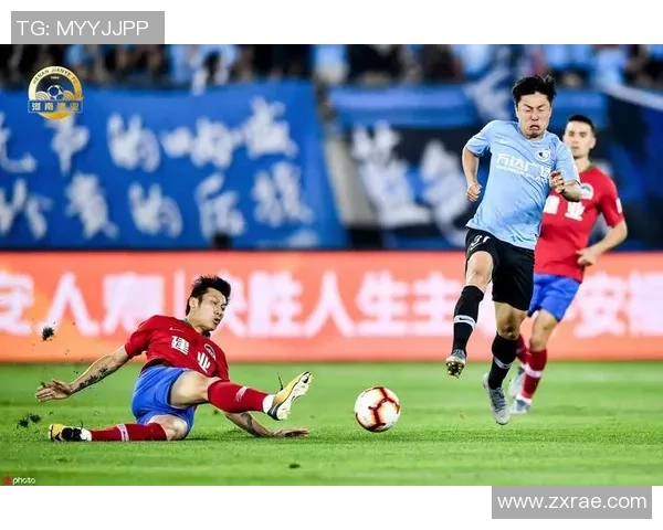 河南建业与大连一方激战正酣现场直播全程回顾与精彩瞬间分析 河南建业与大连一方激战正酣现场直播全程回顾与精彩瞬间分析