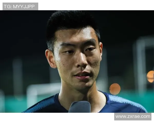 生计后期当锋卫摇摆人- 冯伯元：不喜爱踢后卫，就喜爱踢中锋